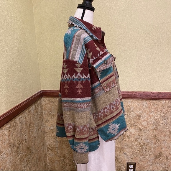 La Miel Size Small Aztec Shacket Western Shirt Jacket Frayed Hems Cowgirl - Picture 5 of 16